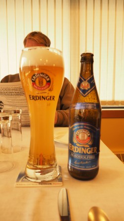 Erdinger blau gibts auch in Kanada...